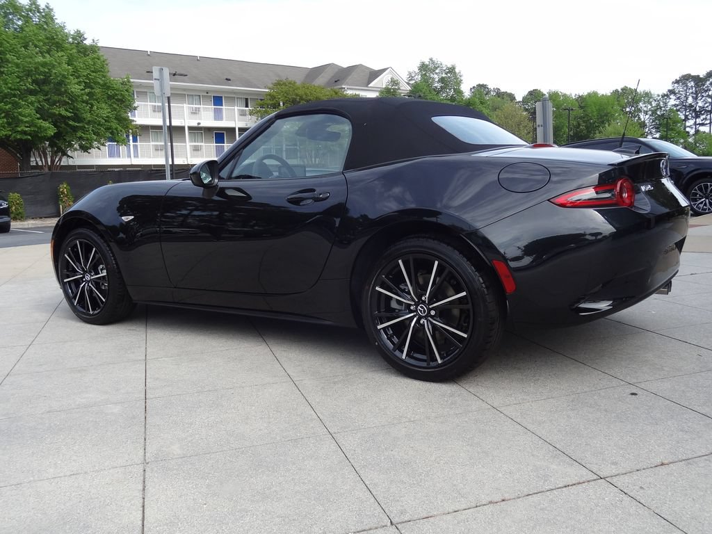 New 2026 MAZDA MX-5 Miata Grand Touring w/ Weather Package RWD image 30