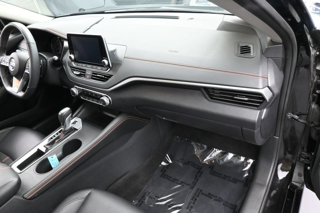 Used 2022 Nissan Altima 2.5 SR w/ Midnight Edition Package FWD image 41
