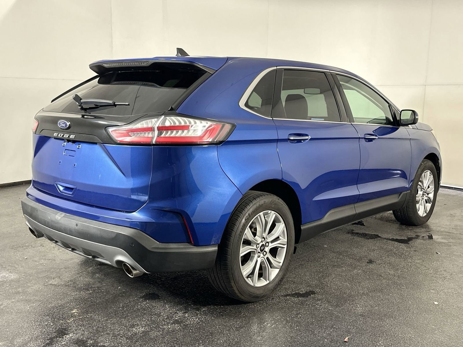 Used 2024 Ford Edge Titanium AWD/4WD image 8
