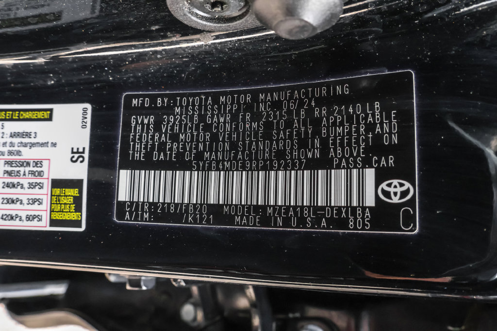 Used 2024 Toyota Corolla LE FWD image 39