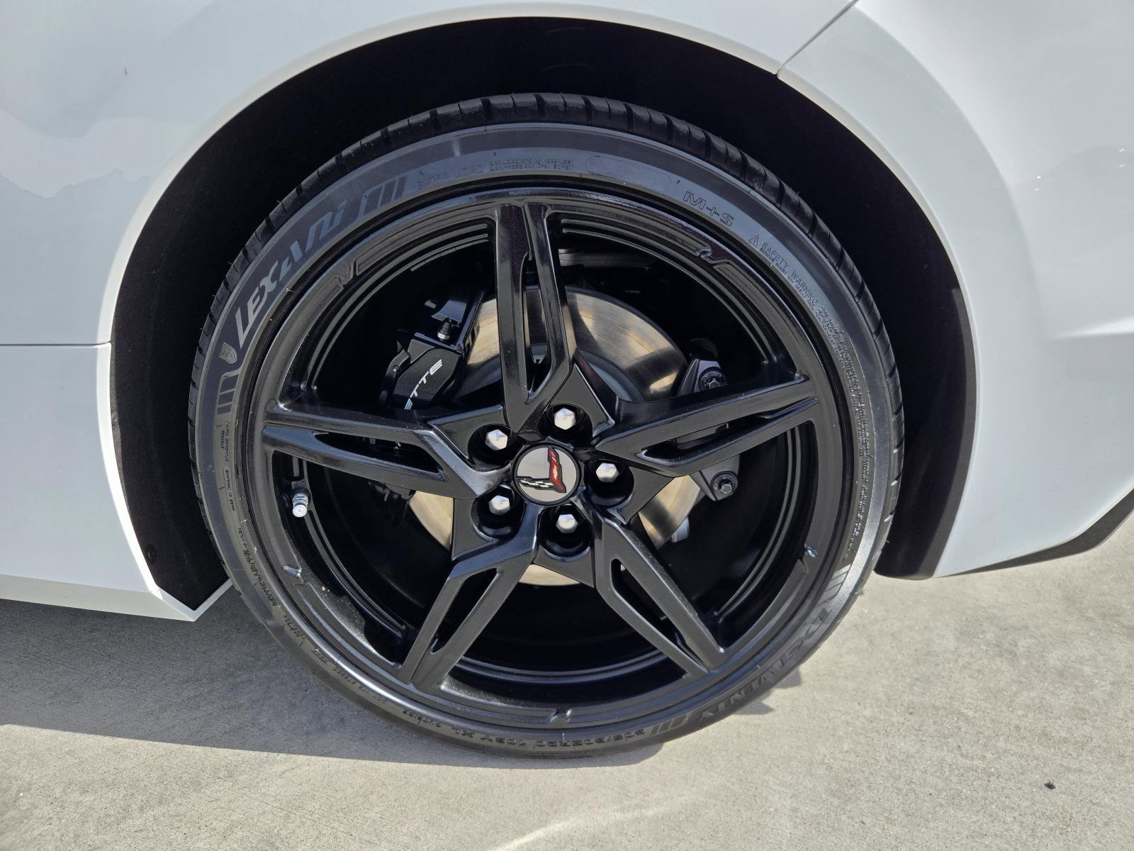 Used 2024 Chevrolet Corvette Stingray Coupe w/ 1LT image 23