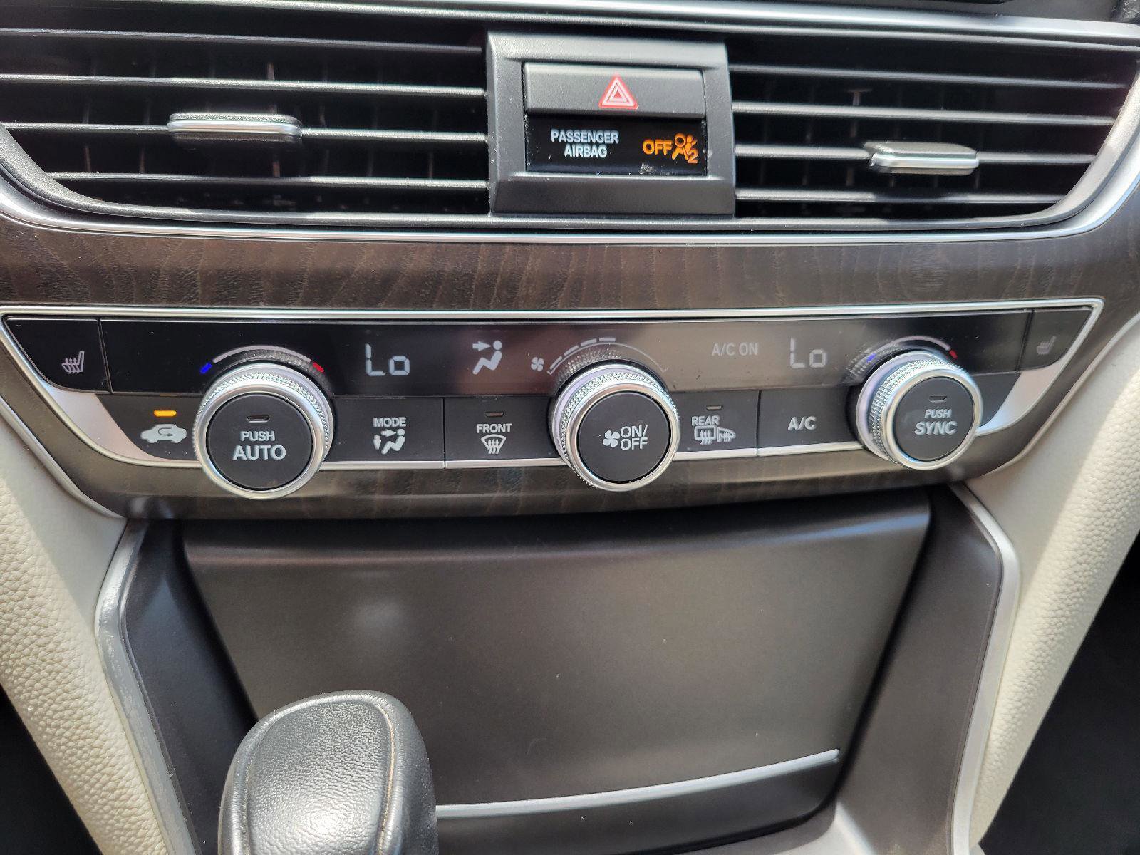Used 2019 Honda Accord EX-L image 26