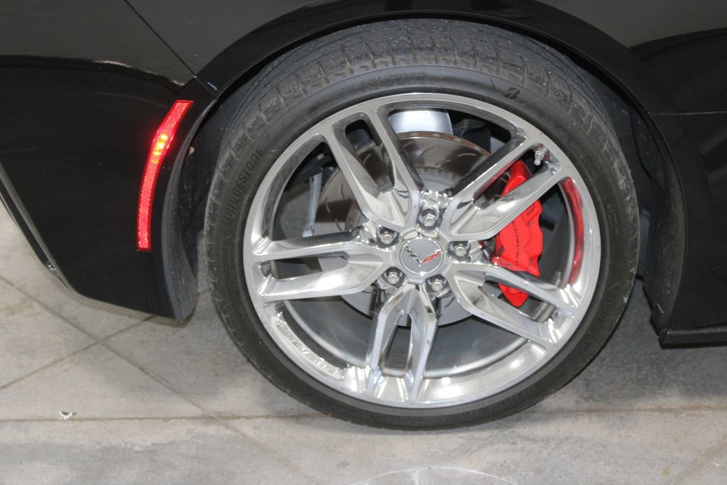 Used 2017 Chevrolet Corvette Stingray Coupe RWD image 59