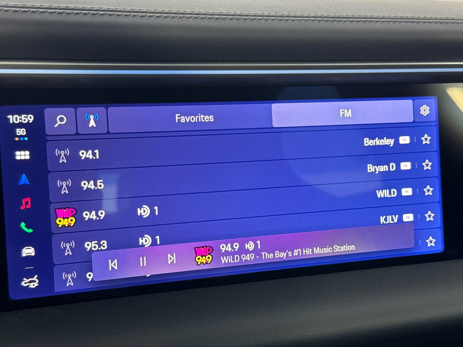 New 2026 Porsche Macan 4 Electric image 22