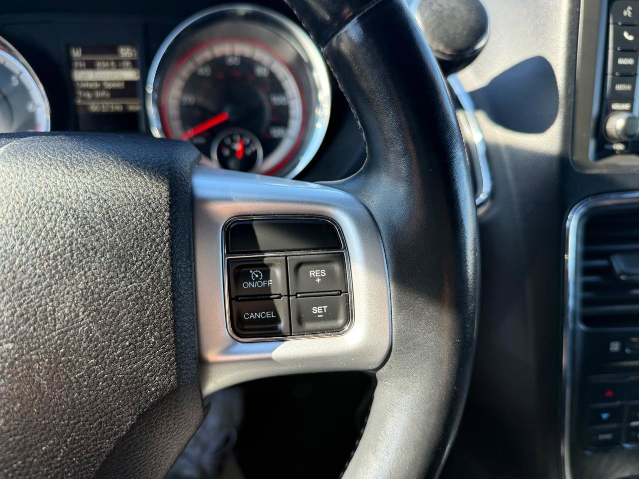Used 2017 Dodge Grand Caravan GT FWD image 15
