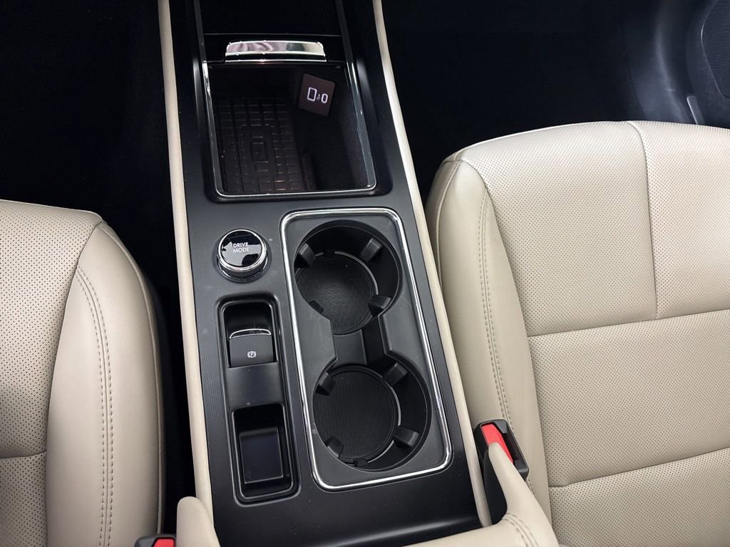 Used 2026 Lincoln Corsair Premiere image 29