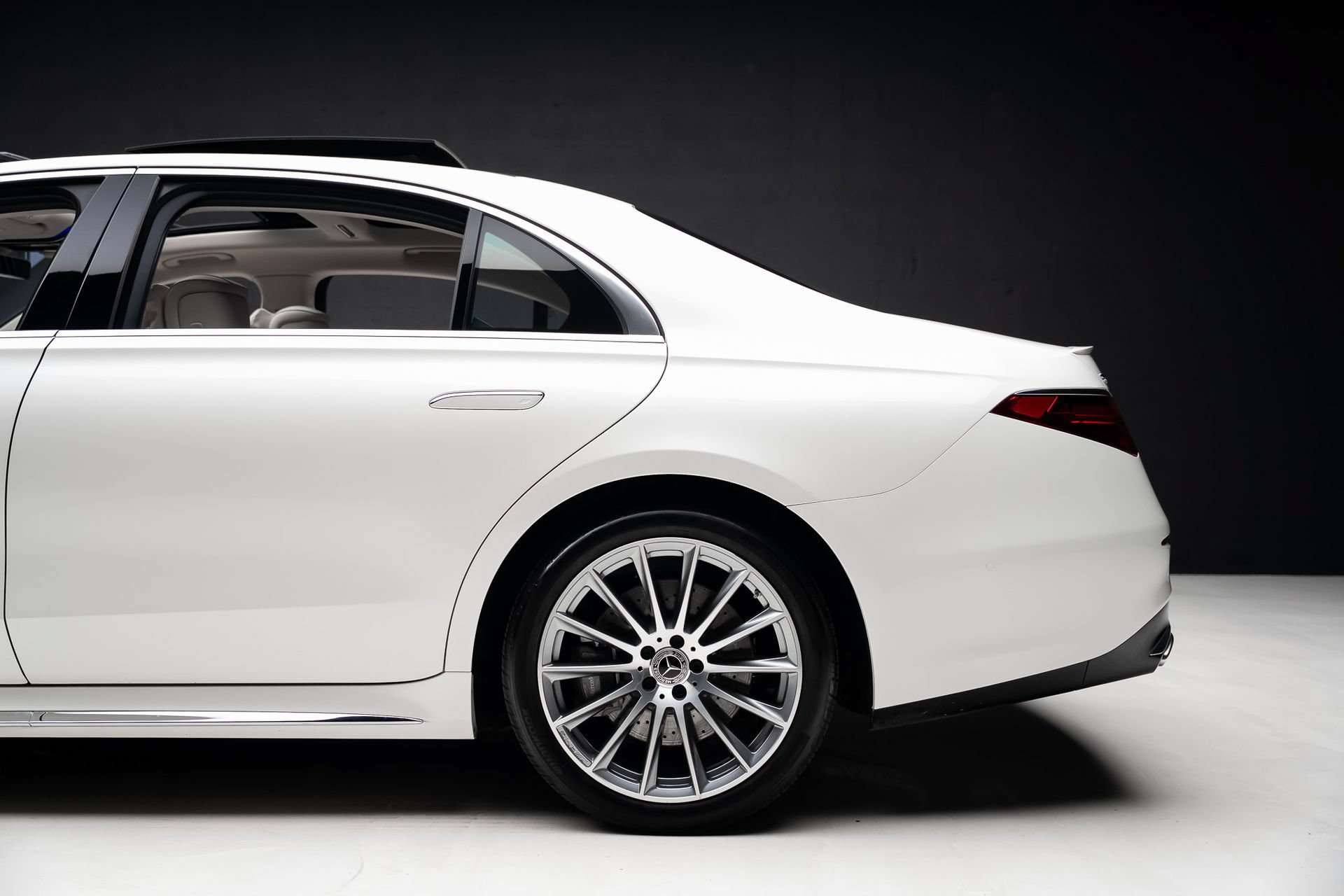 Used 2023 Mercedes-Benz S 580 4MATIC Sedan image 20