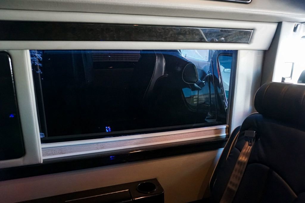 Used 2014 Mercedes-Benz Sprinter 2500 image 51