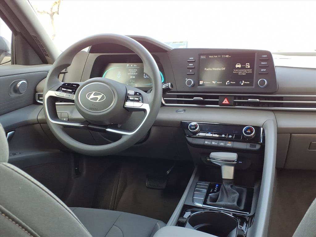 New 2026 Hyundai Elantra Blue image 10