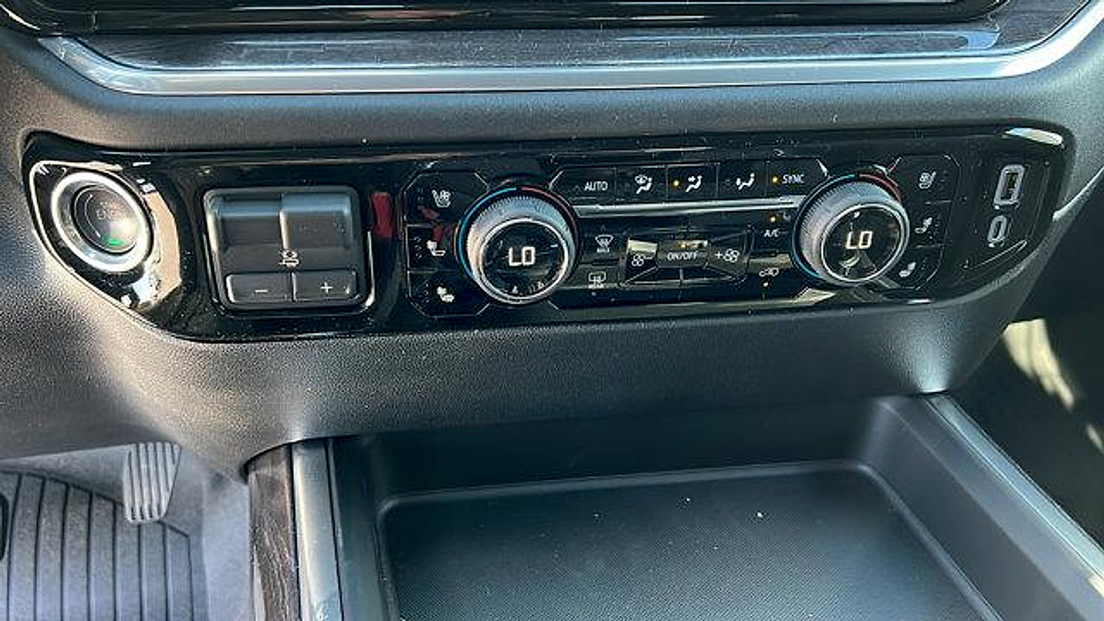 New 2026 Chevrolet Silverado 2500 LTZ w/ Trail Boss Package image 24