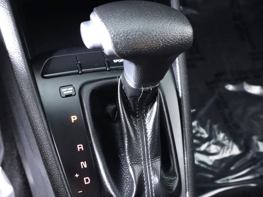 Used 2020 Kia Rio S FWD image 23
