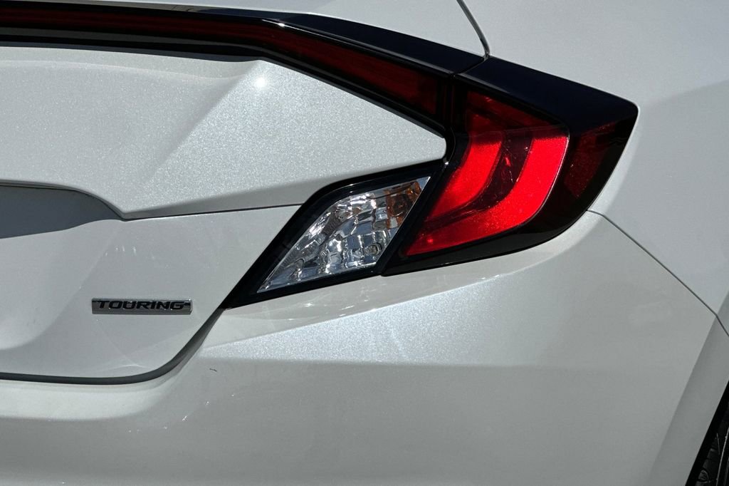 Used 2020 Honda Civic Touring image 24