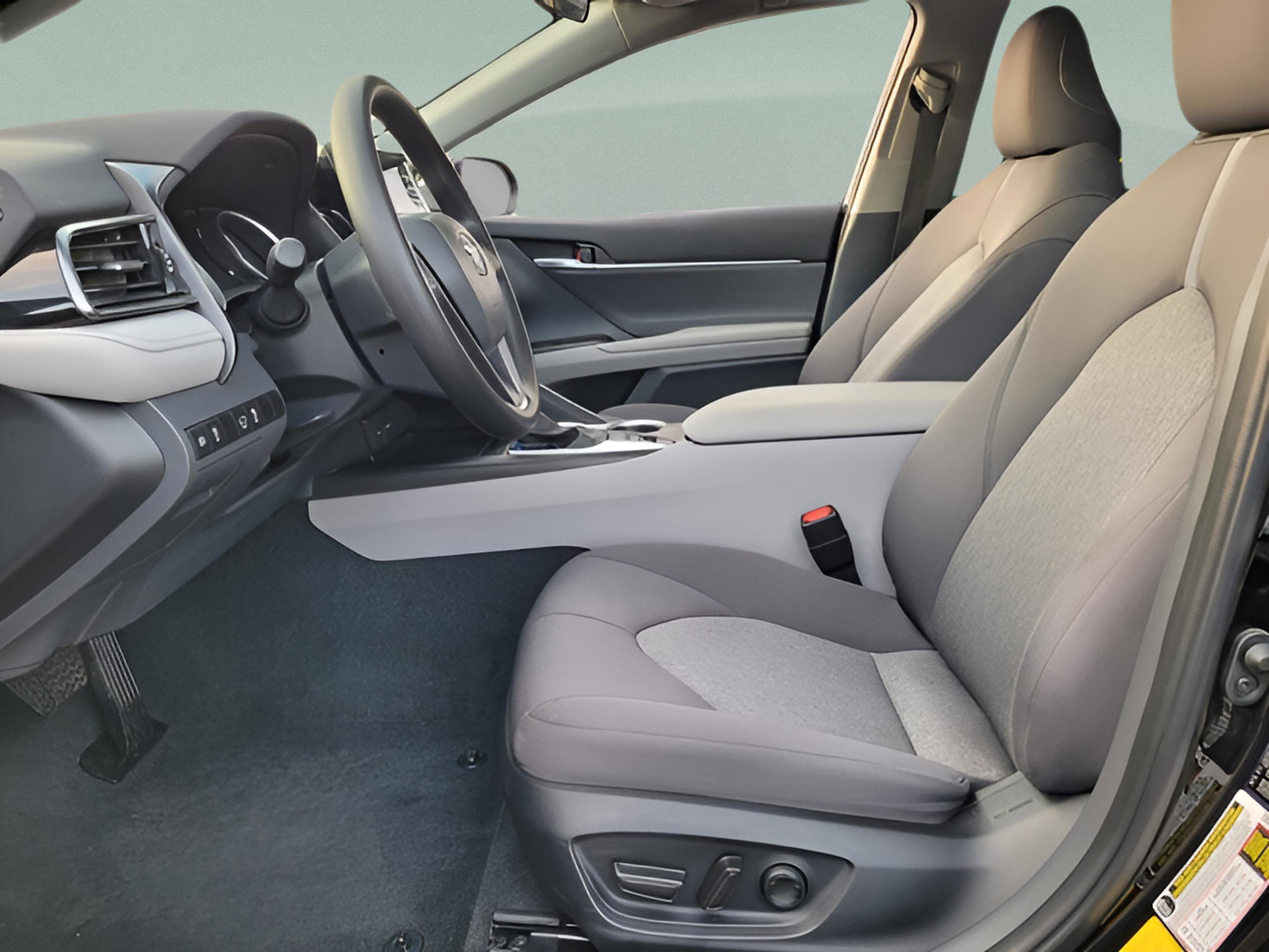 Certified 2023 Toyota Camry LE image 11