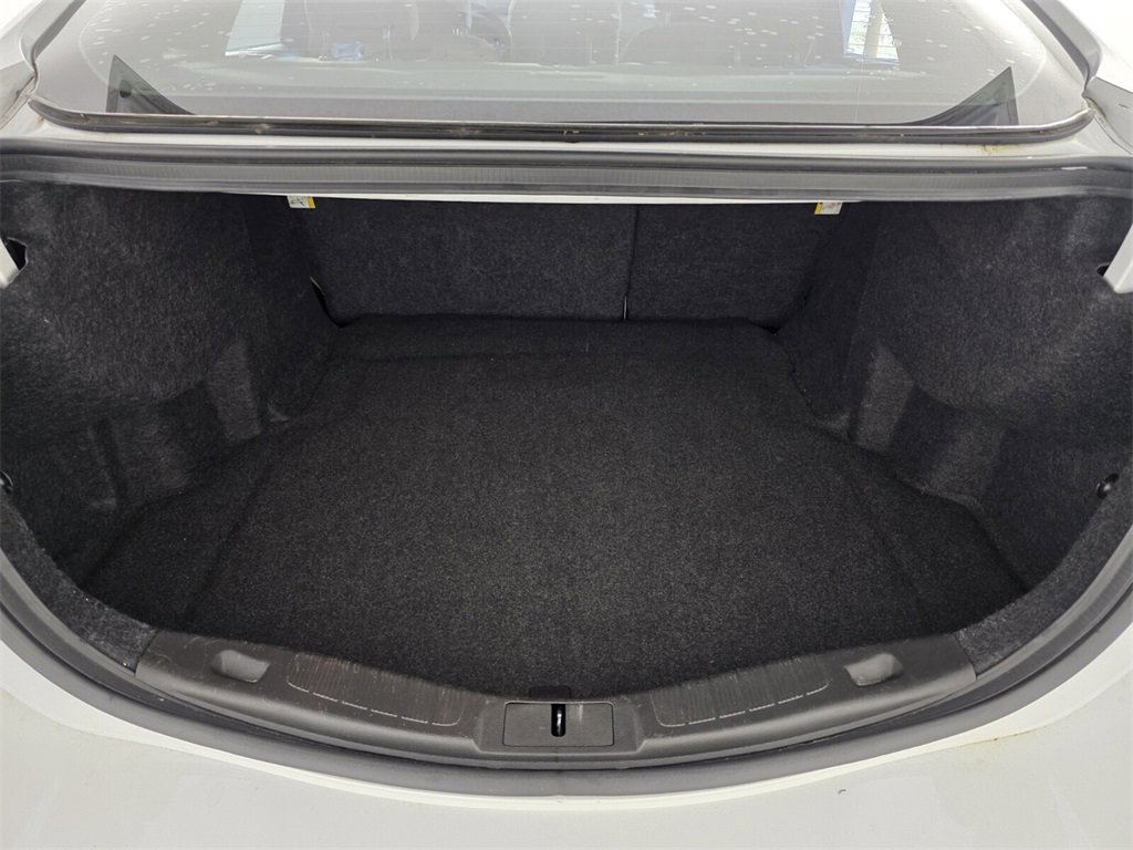 Used 2015 Ford Fusion SE image 17