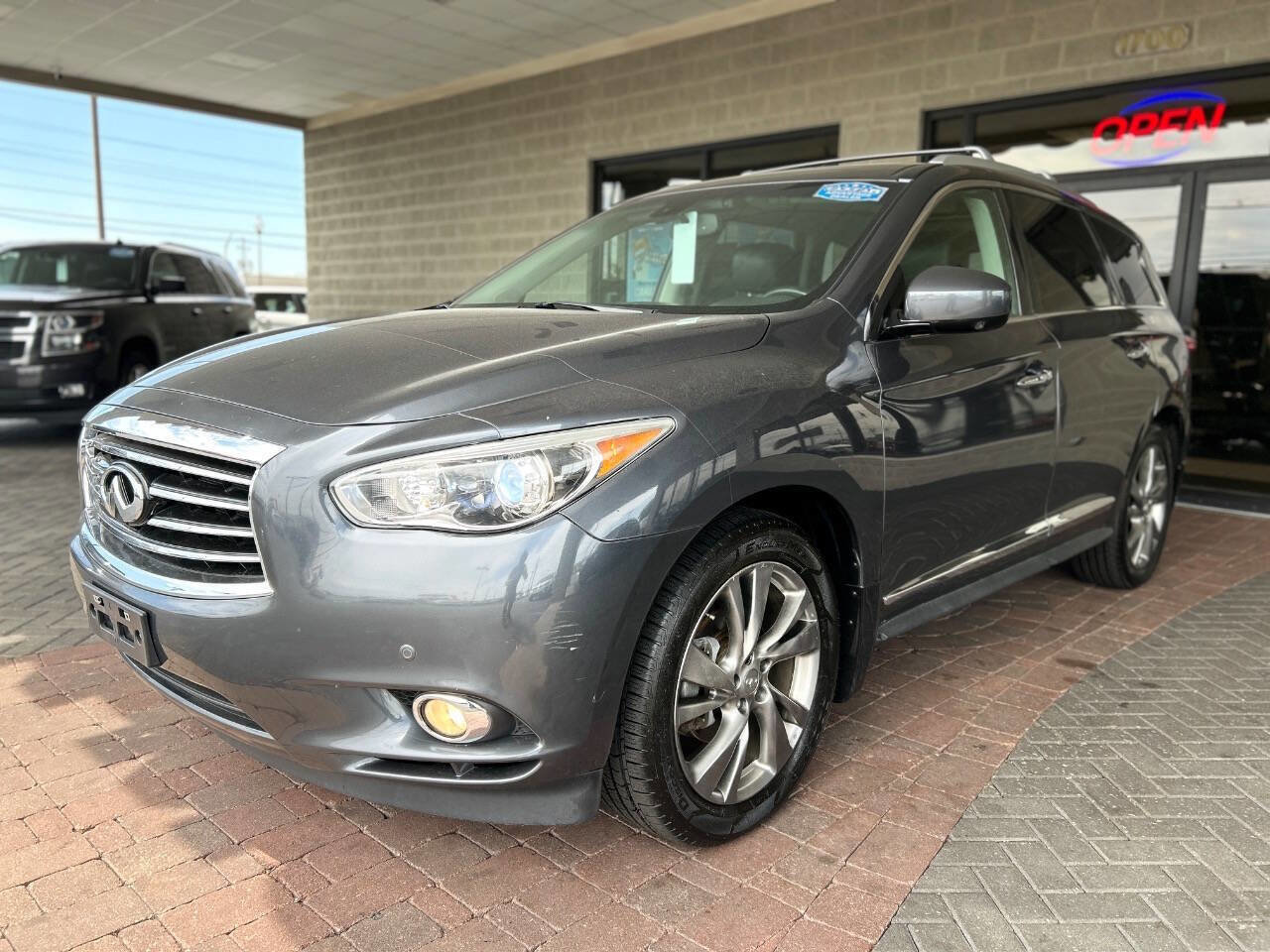 Used 2013 INFINITI JX35 AWD w/ Premium Pkg image 25