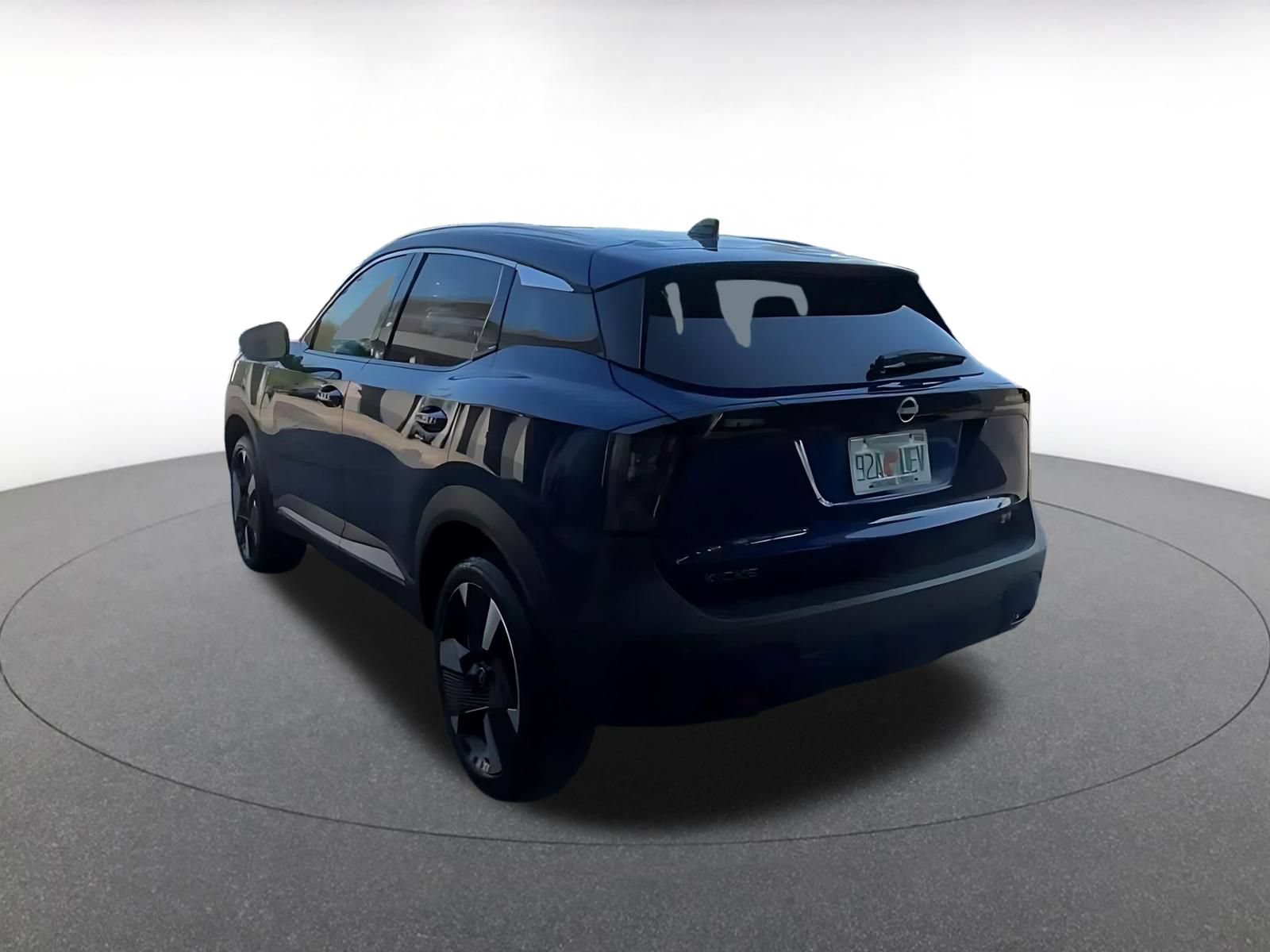 Used 2026 Nissan Kicks SR FWD image 10