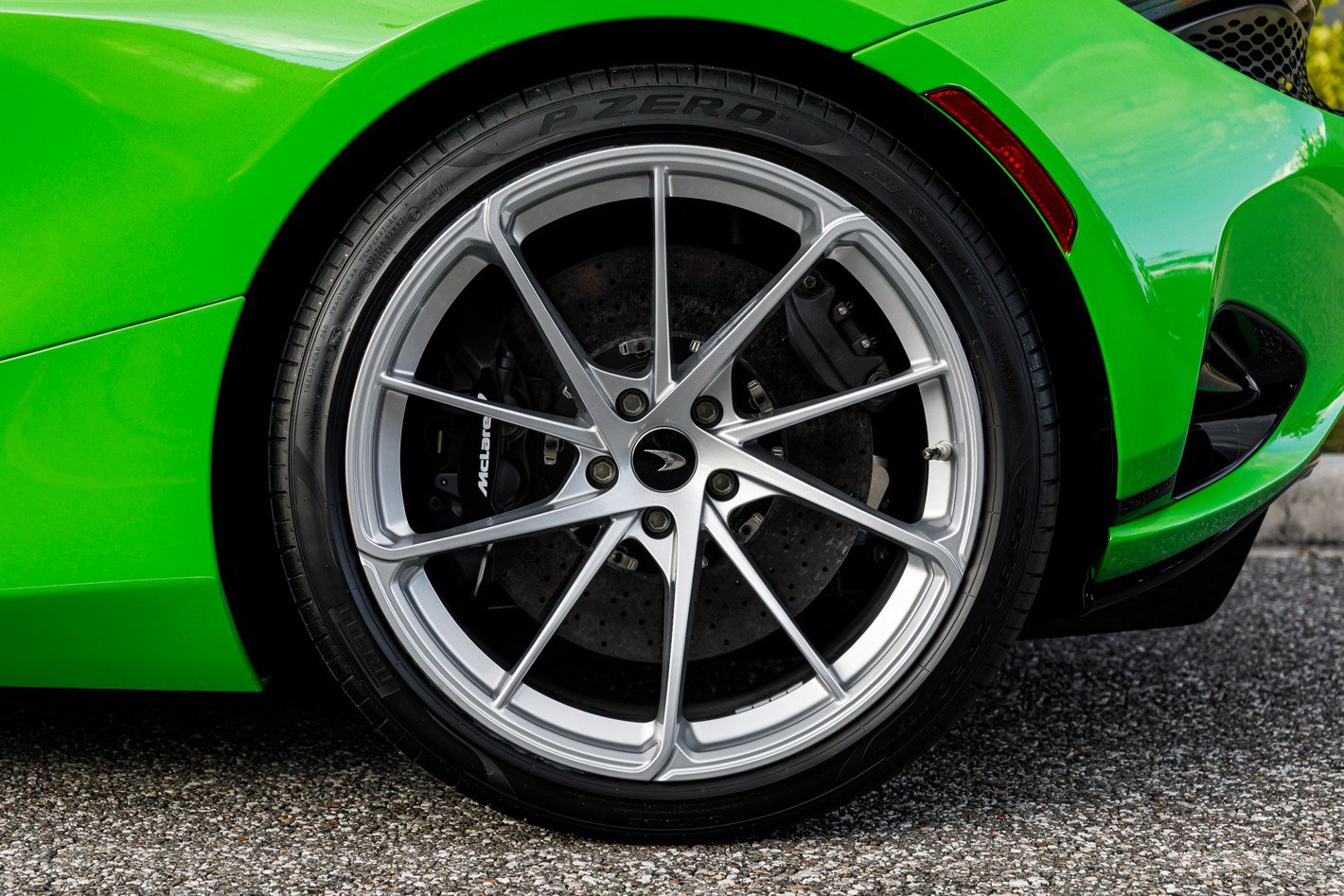 Used 2026 McLaren 750S Spider image 24