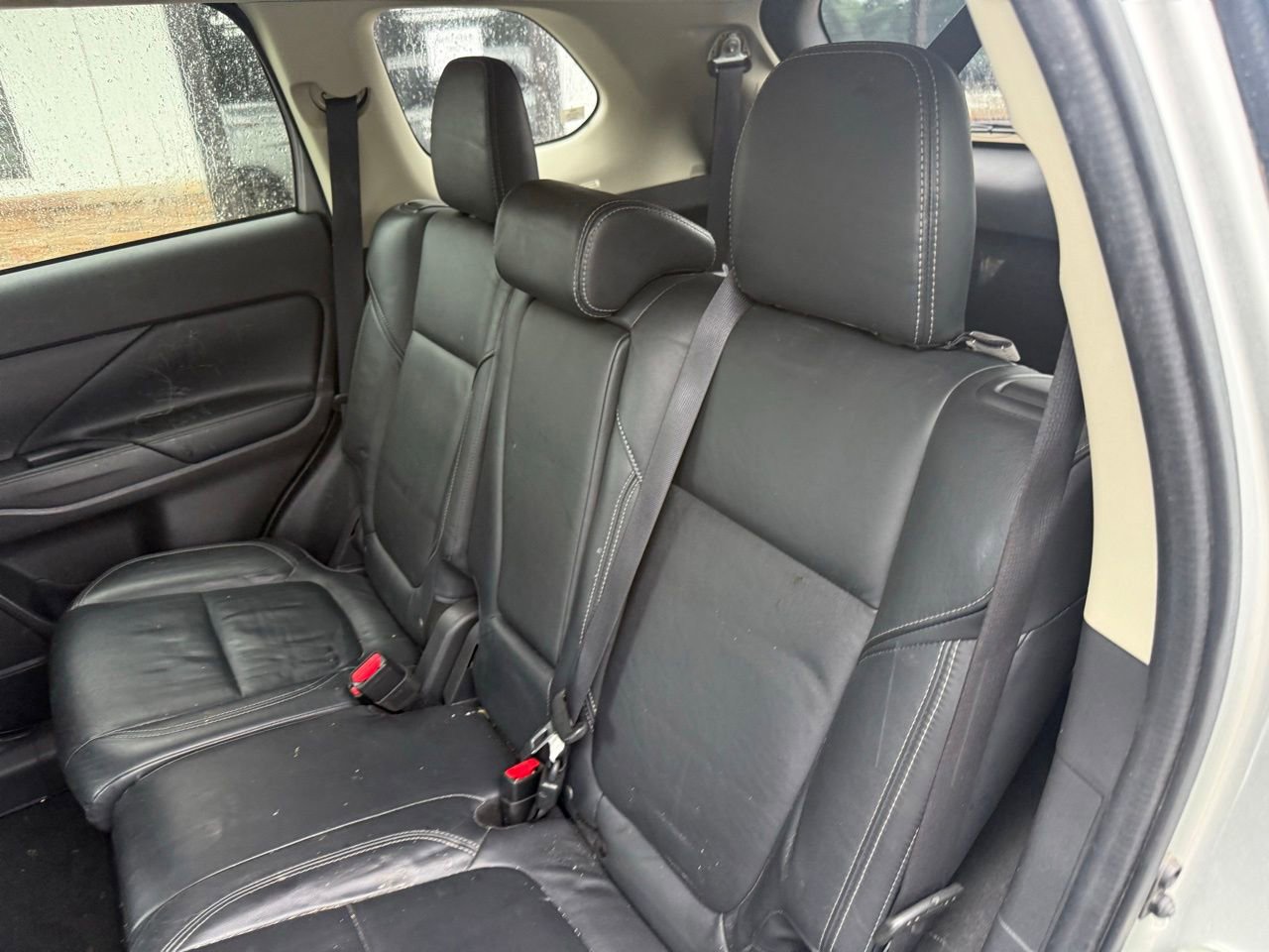 Used 2020 Mitsubishi Outlander SEL AWD/4WD image 4