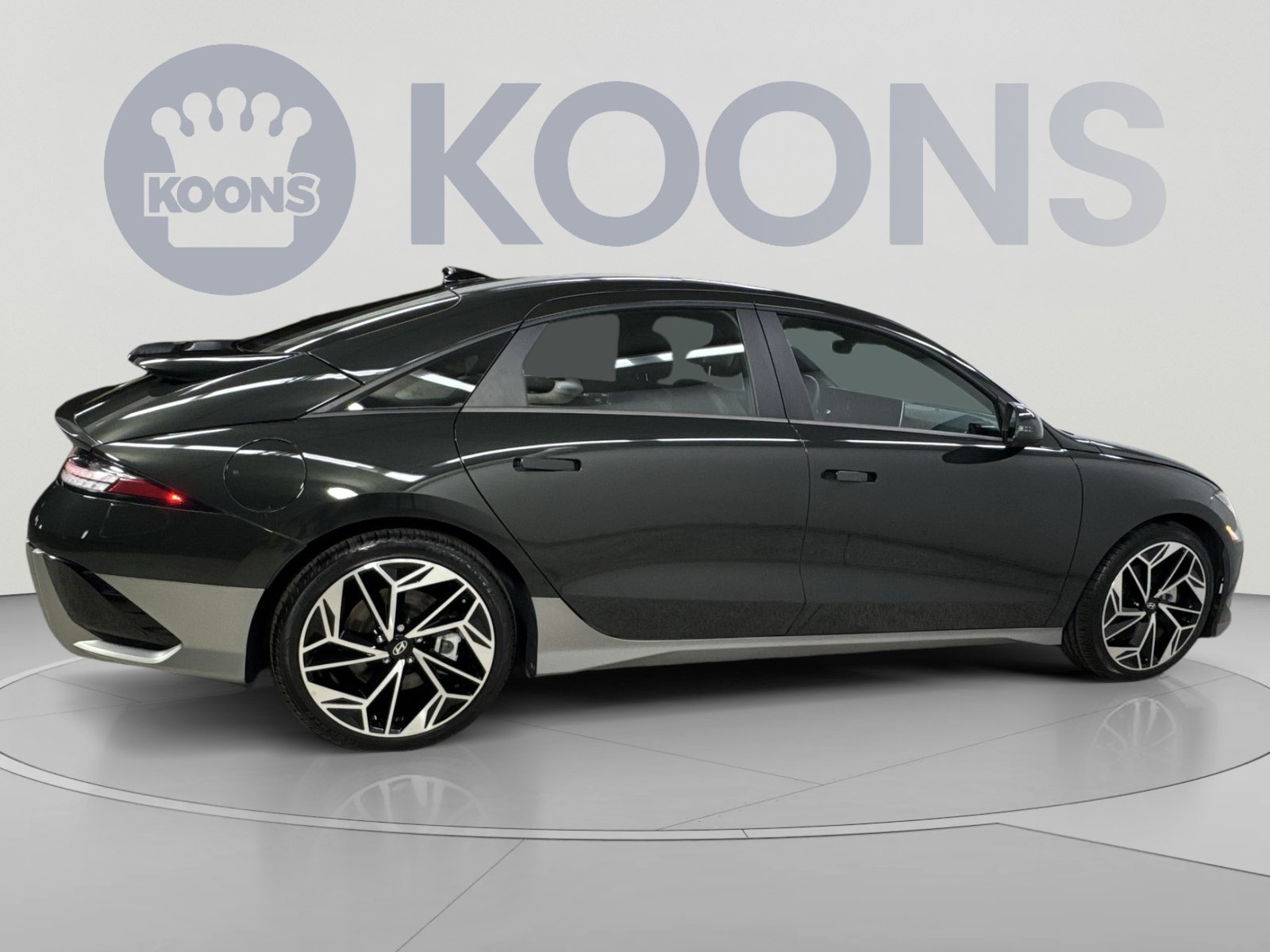 Used 2023 Hyundai Ioniq 6 SEL RWD image 21