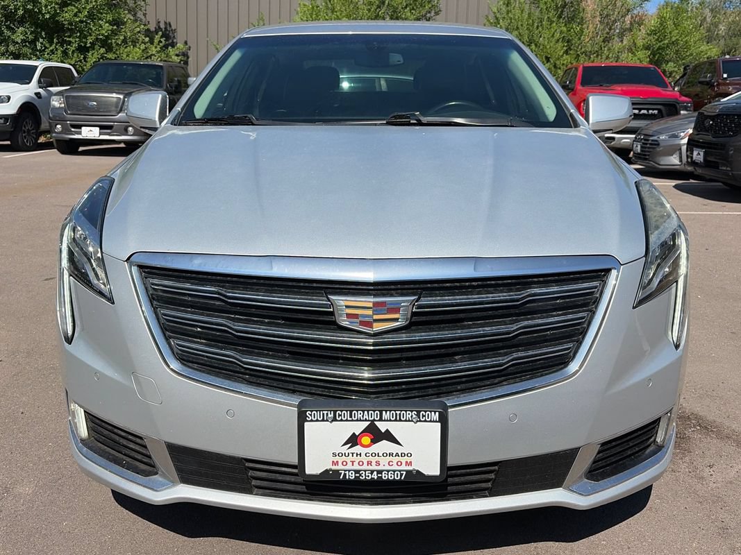 Used 2019 Cadillac XTS Luxury FWD image 2
