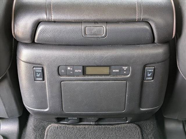 Used 2022 Nissan Armada Platinum w/ Captain's Chairs Package image 17