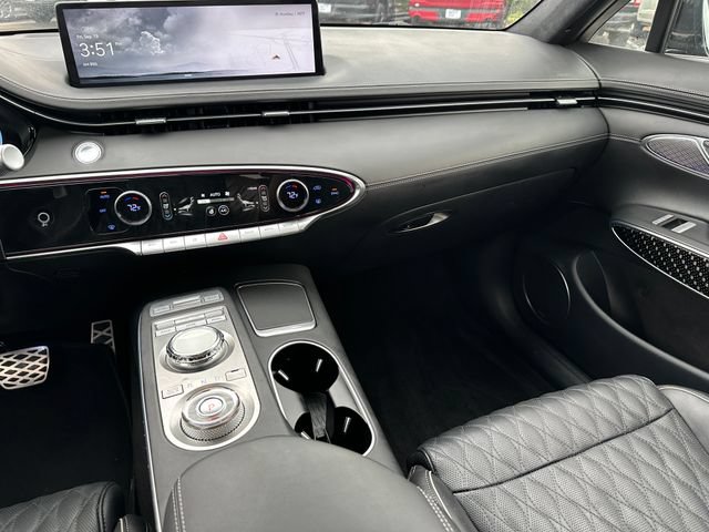 Used 2023 Genesis GV70 3.5T Sport w/ Sport Prestige Package AWD/4WD image 20