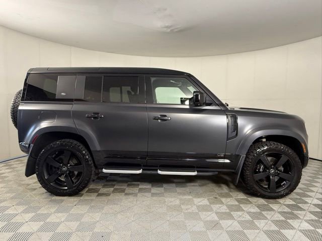 Used 2023 Land Rover Defender 110 Carpathian Edition AWD/4WD image 4