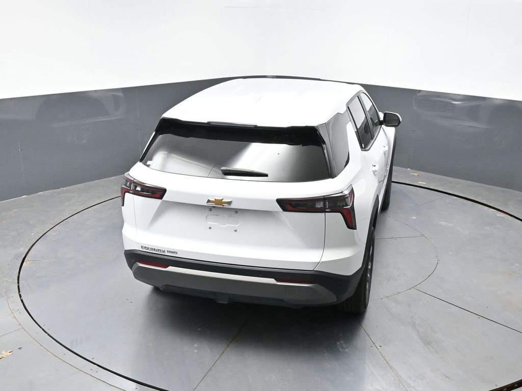 Used 2025 Chevrolet Equinox LT AWD/4WD image 23