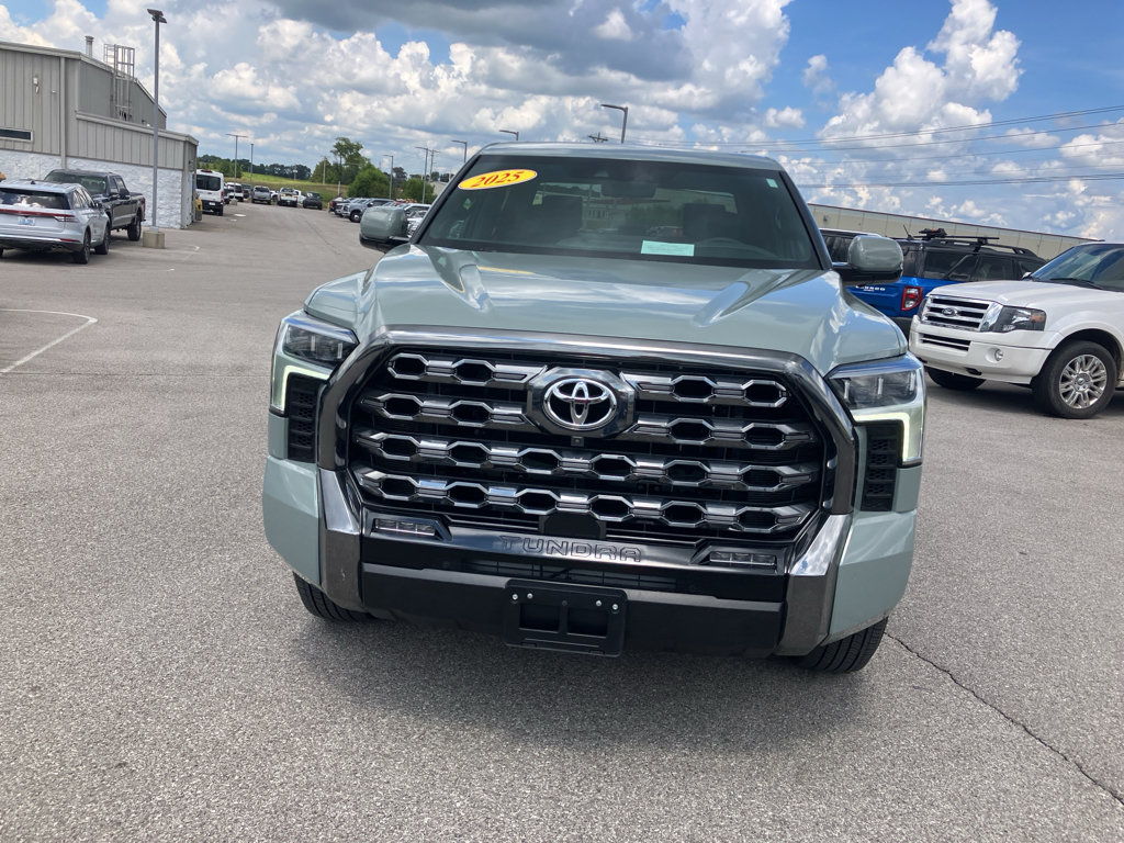 Used 2025 Toyota Tundra Platinum AWD/4WD image 2