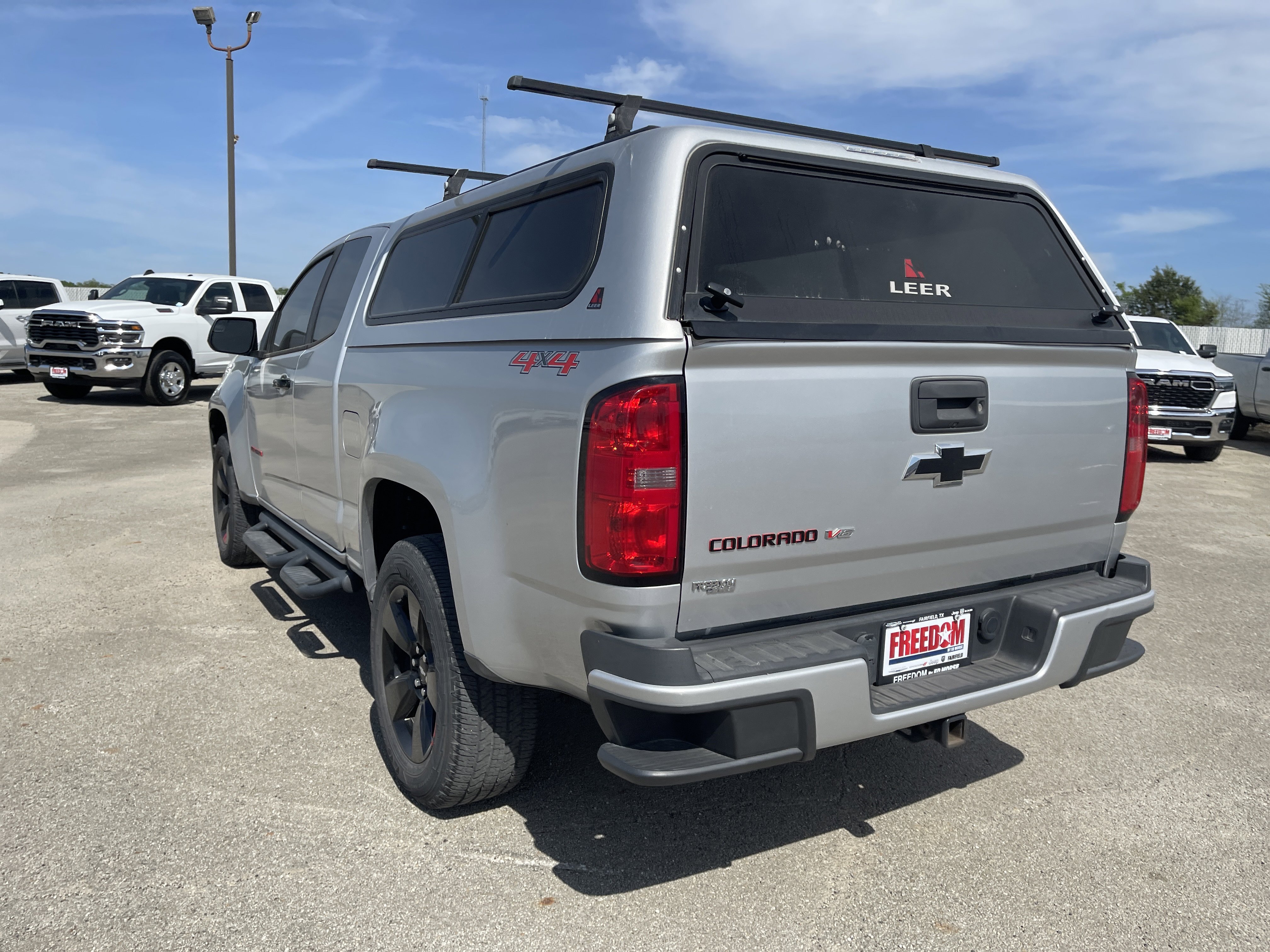 Used 2018 Chevrolet Colorado LT w/ Redline Special Edition image 6