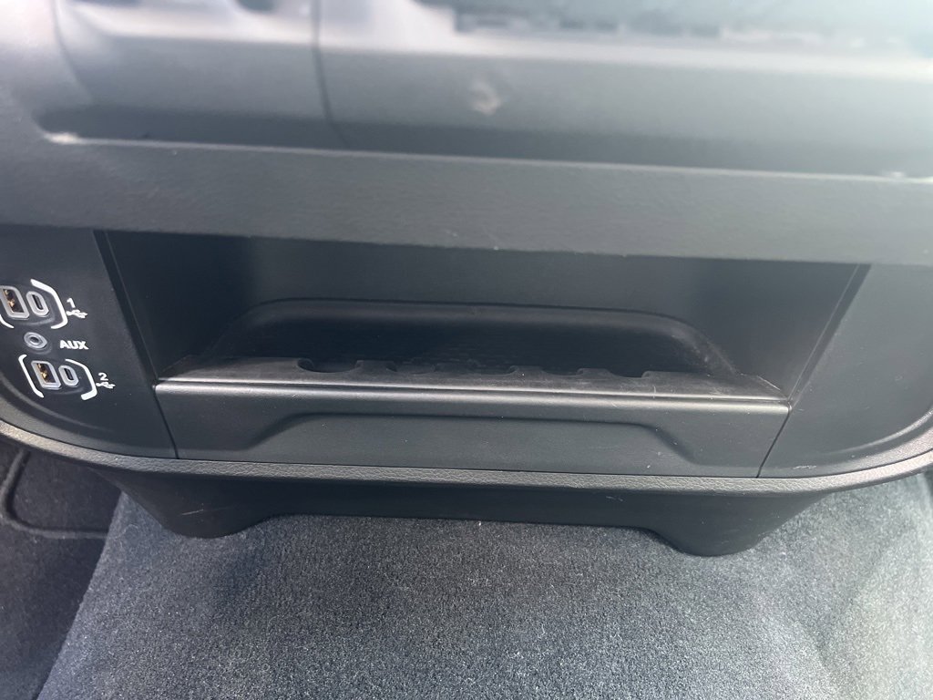 Used 2024 RAM 3500 Big Horn image 21