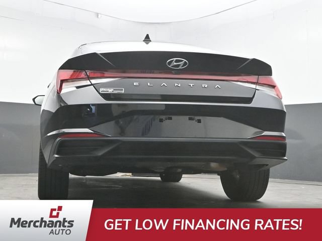 Used 2023 Hyundai Elantra SEL w/ Convenience Package FWD image 37