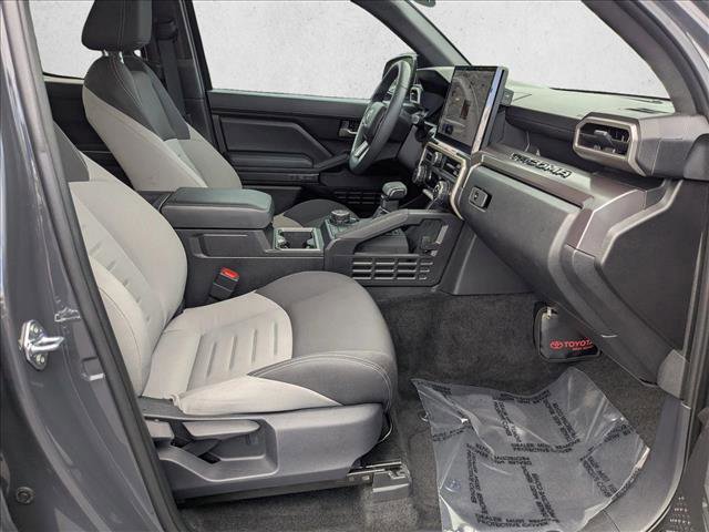 Used 2025 Toyota Tacoma TRD Off-Road image 19