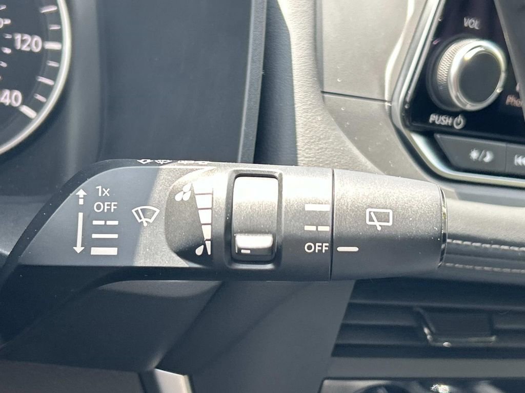 New 2026 Nissan Rogue SV FWD image 30