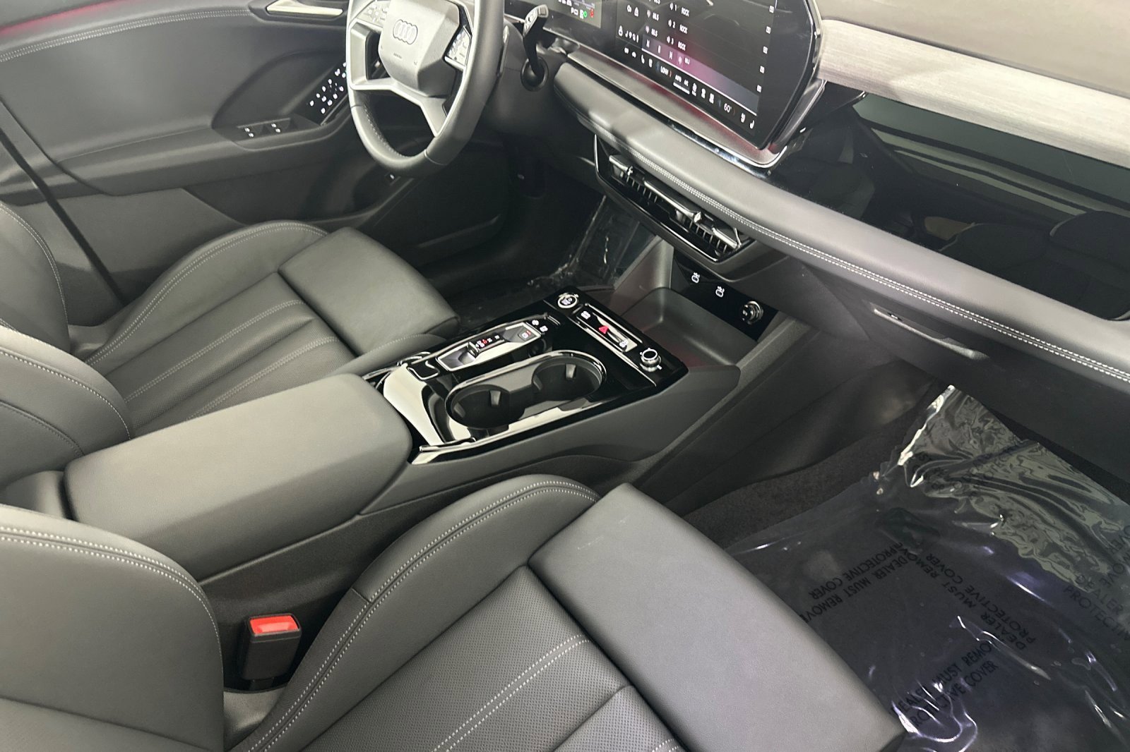 Used 2025 Audi Q6 e-tron Premium Plus w/ Premium Plus image 15