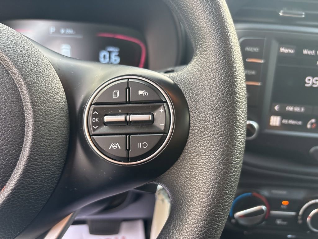 Used 2025 Kia Soul S FWD image 19