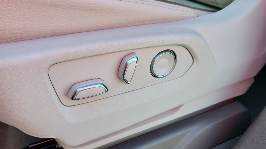 Used 2021 GMC Yukon Denali image 19