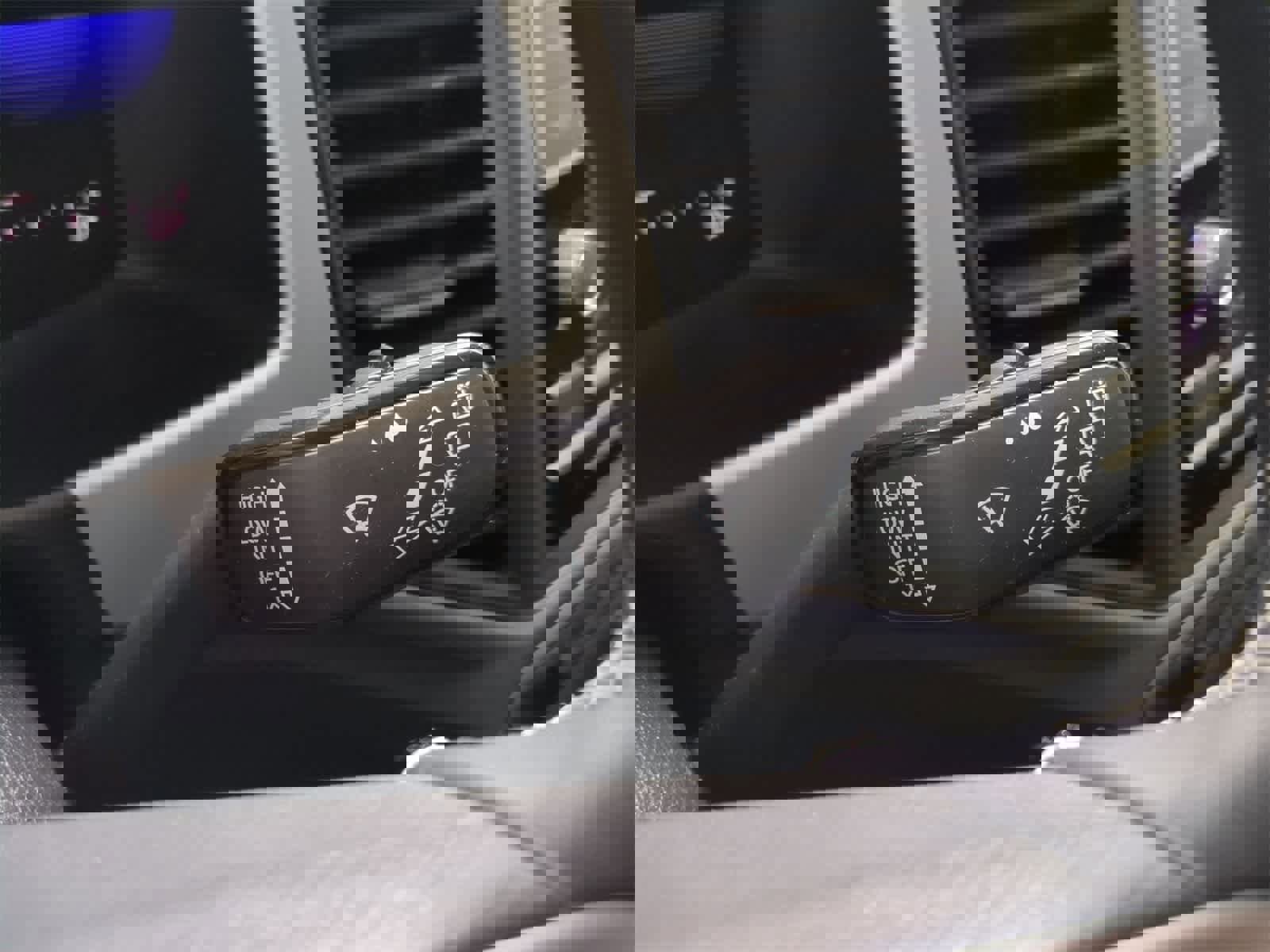 Used 2022 Volkswagen Atlas SE image 26