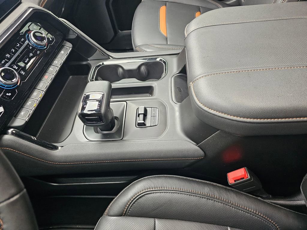 Used 2023 GMC Sierra 1500 AT4 w/ AT4 Premium Package AWD/4WD image 28