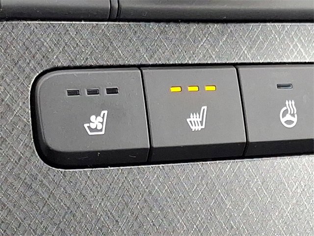 Certified 2025 Hyundai Palisade Limited image 25