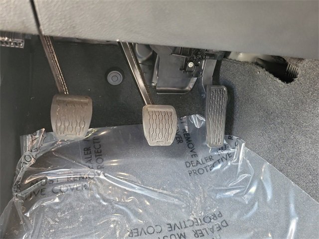 Used 2023 Jeep Gladiator Sport image 24