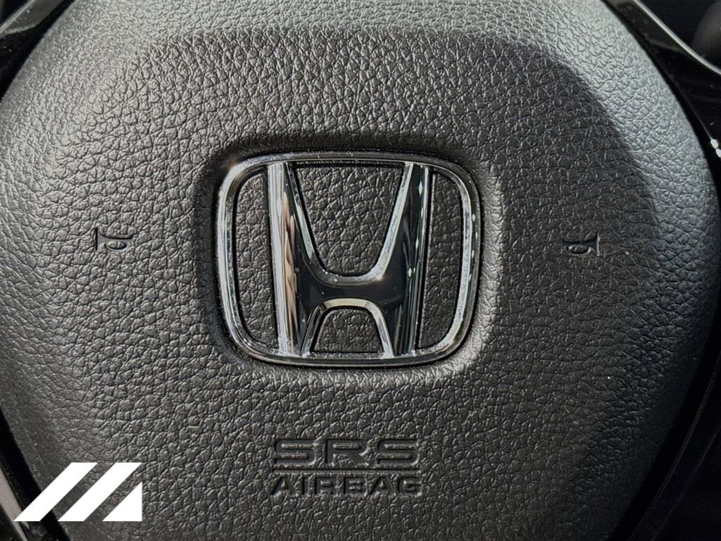 Used 2025 Honda Pilot Elite image 35