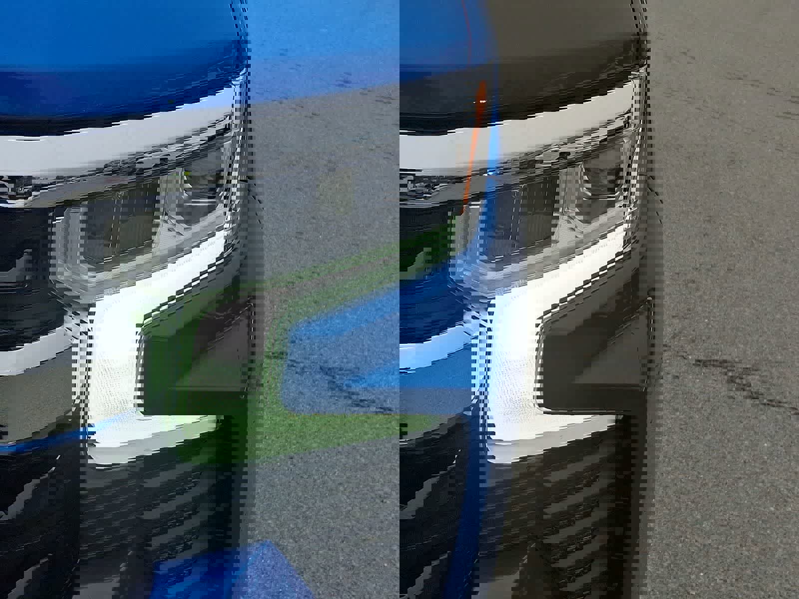 Used 2024 Chevrolet Silverado 1500 LT image 10