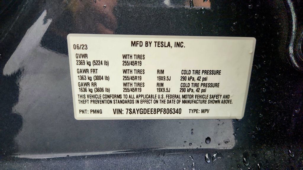 Used 2023 Tesla Model Y AWD image 23