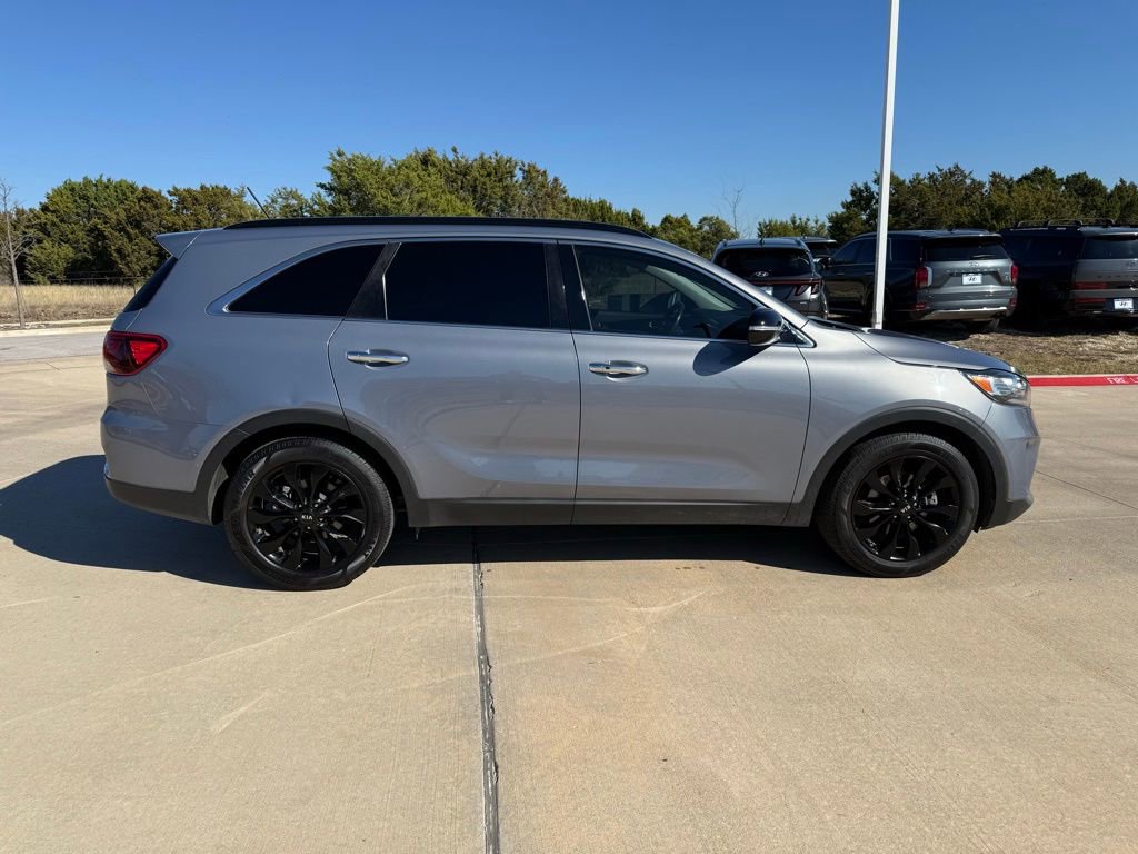 Used 2020 Kia Sorento S image 4