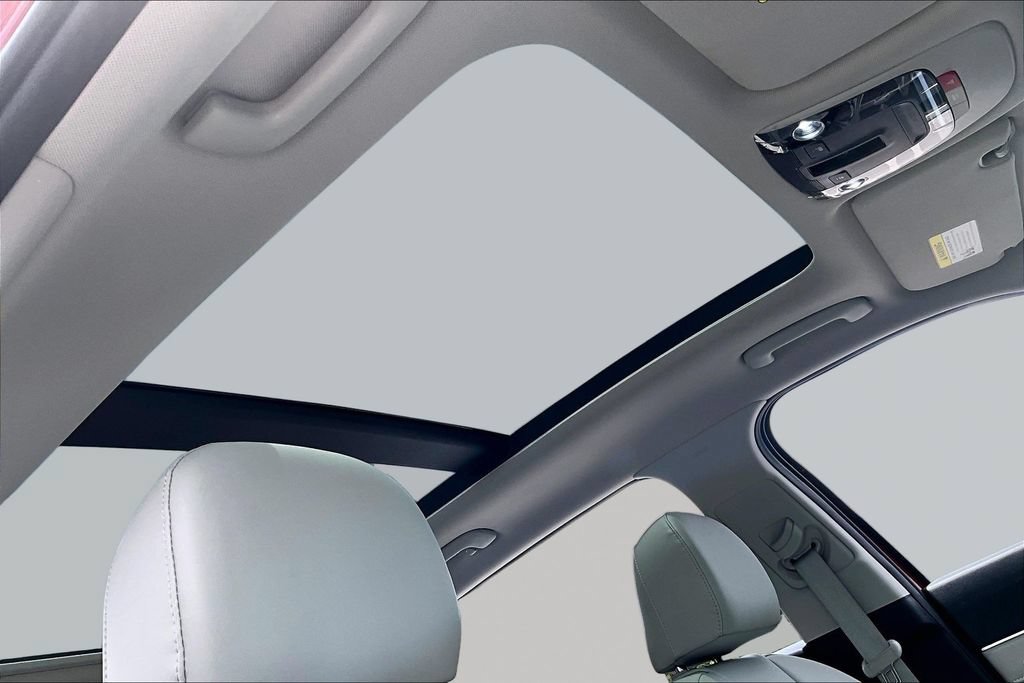 Used 2023 Kia Sorento SX FWD image 26