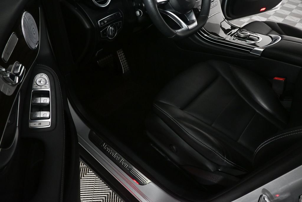 Used 2018 Mercedes-Benz GLC 300 image 7