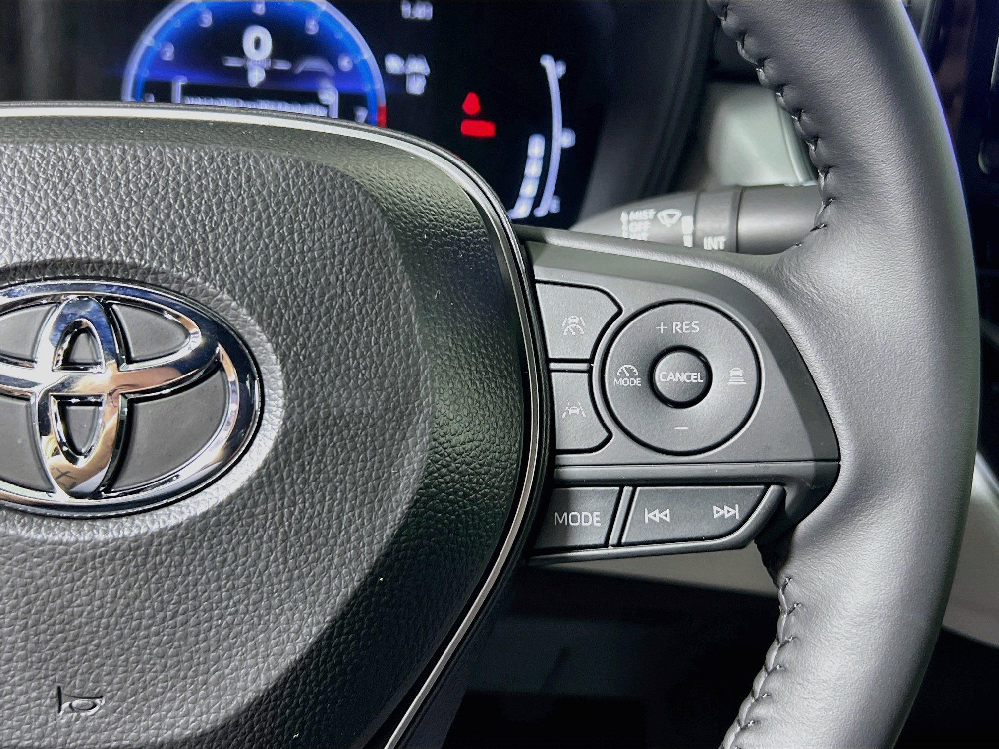 New 2026 Toyota Corolla SE FWD image 19