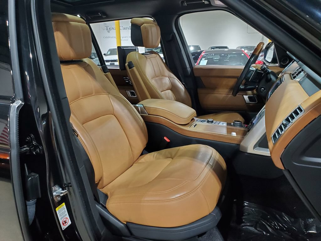 Used 2019 Land Rover Range Rover Long Wheelbase Autobiography AWD/4WD image 14