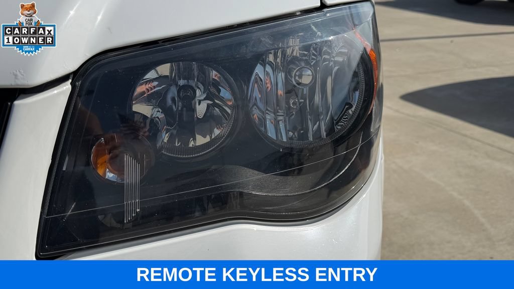 Used 2020 Dodge Grand Caravan SE FWD image 9